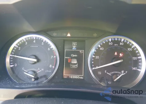 2016 Toyota Highlander Xle V6 z USA, uszkodzony, nr VIN 5TDKKRFH4GS132237